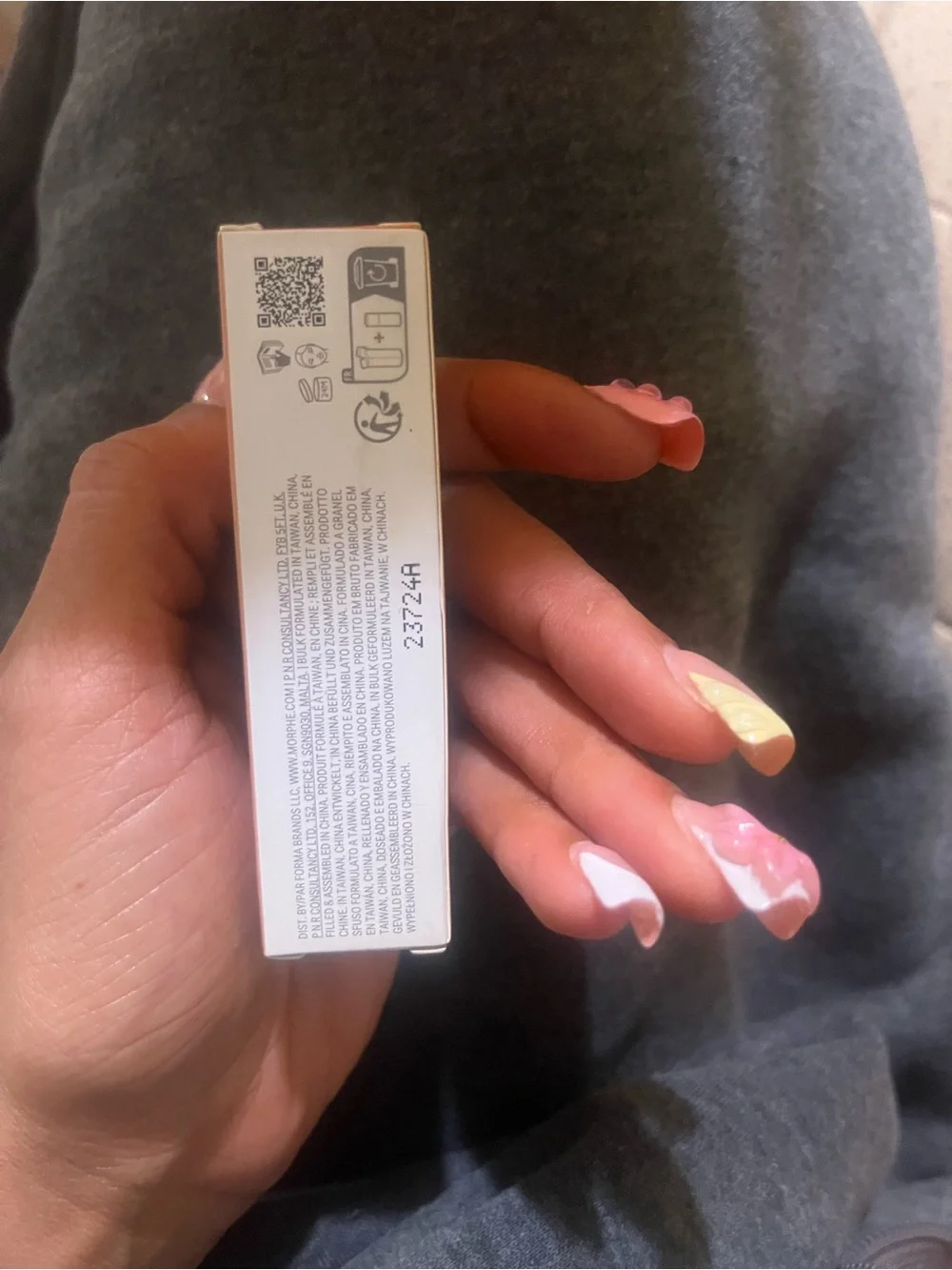 Morphe Under Eye Correcting Concealer - peach